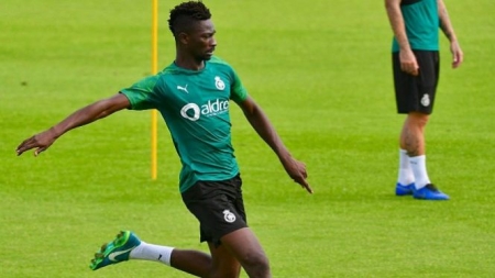 Nuha Marong es nuevo jugador del Granada (GRANADA CF) Nuha Marong es nuevo jugador del Granada (GRANADA CF)