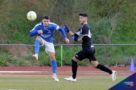 Loja y Maracena tendrán partidos complicados (JOSÉ M. BALDOMERO) Loja y Maracena tendrán partidos complicados (JOSÉ M. BALDOMERO)