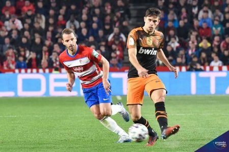 Soldado fue el mejor jugador del Granada (JOSÉ M. BALDOMERO) Soldado fue el mejor jugador del Granada (JOSÉ M. BALDOMERO)