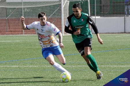 El CD Huétor Vega se desplaza este domingo al campo del CF Motril (JOSÉ M. BALDOMERO) El CD Huétor Vega se desplaza este domingo al campo del CF Motril (JOSÉ M. BALDOMERO)
