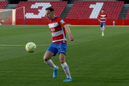 Migue García hizo el gol de la victoria del Recreativo (JOSÉ VELASCO) Migue García hizo el gol de la victoria del Recreativo (JOSÉ VELASCO)