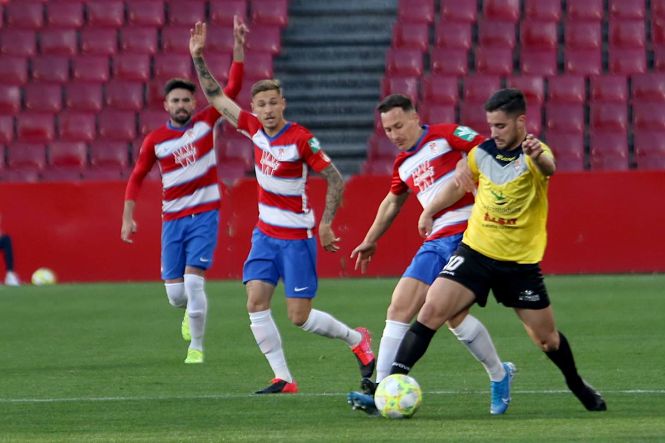 El Recreativo quiere extender su buen momento fuera de casa (JOSÉ VELASCO) 