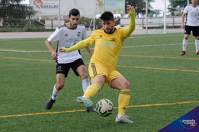 El Cubillas no ha podido puntuar ante el Rincón (JOSÉ M. BALDOMERO / ARCHIVO) 
