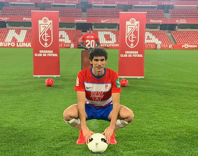 Vallejo el día de su presentación 