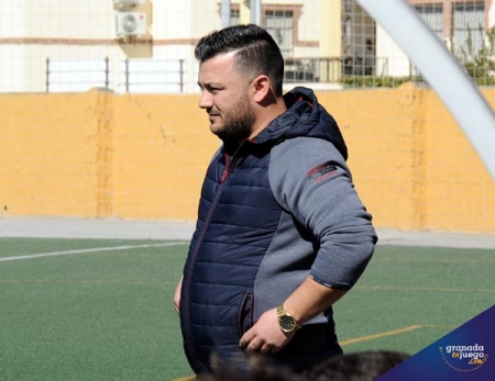 Romario vuelve al banquillo del Cúllar Vega (JOSÉ M. BALDOMERO) Romario vuelve al banquillo del Cúllar Vega (JOSÉ M. BALDOMERO)