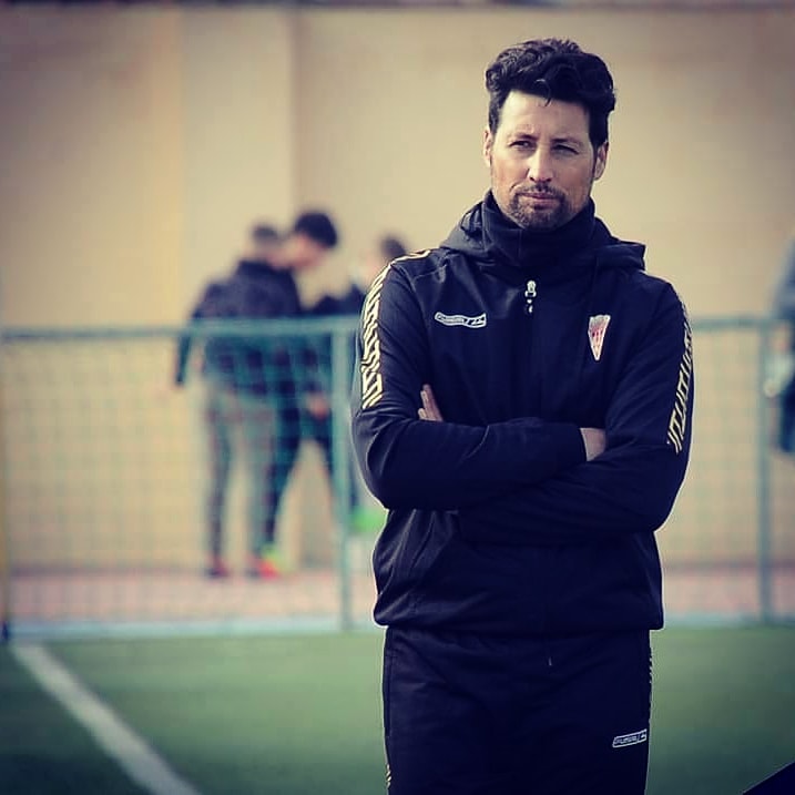 Añico seguirá entrenando al Guadix CF