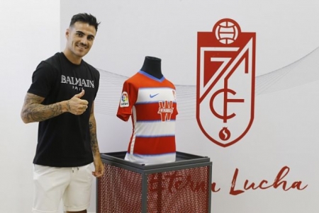 Dieguito ya es jugador del Recreativo (GRANADA CF) Dieguito ya es jugador del Recreativo (GRANADA CF)