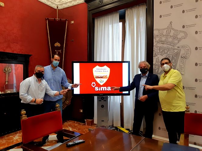 Imagen de la presentación del nuevo proyecto de Fútbol Sala (AYUNTAMIENTO DE GRANADA) 