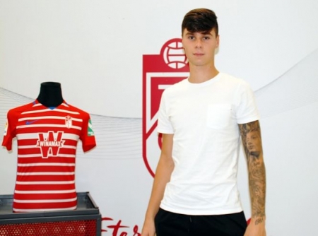 Sergio Barcia es nuevo jugador del Recreativo (GRANADA CF)