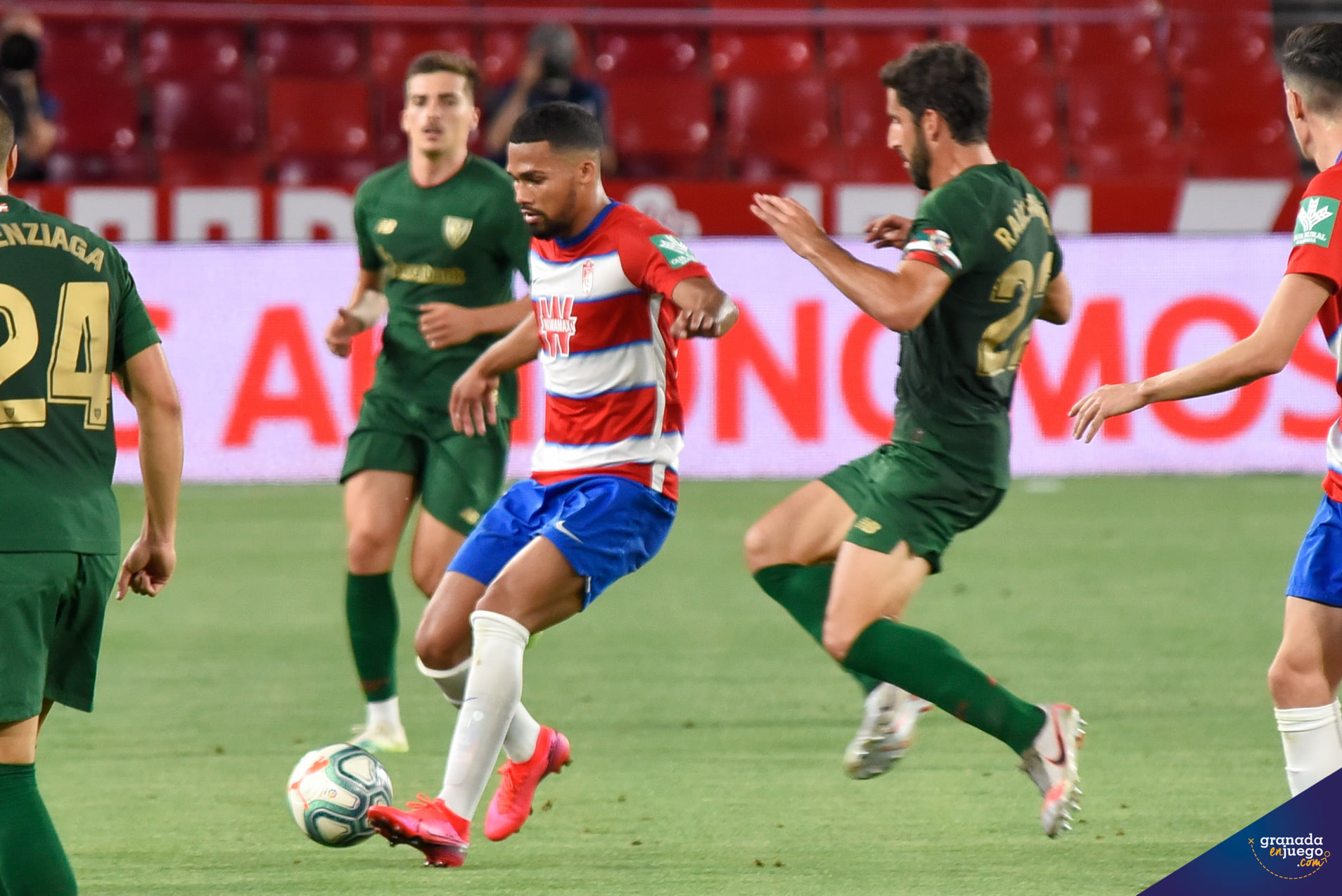 El duelo se jugará finalmente el sábado (JOSÉ M. BALDOMERO)