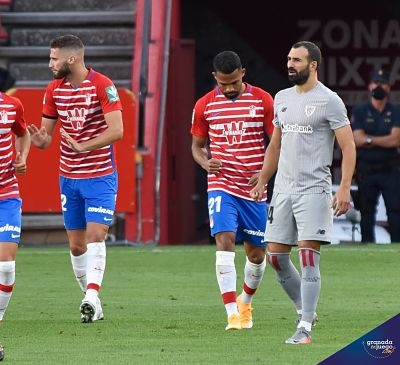 Yangel Herrera y Domingos Duarte, tras la consecución del primer tanto (JOSÉ M. BALDOMERO)
