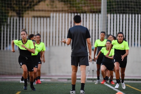 EL Granada Femenino inaugurará la temporada oficial con la Copa Andalucía (GCF) EL Granada Femenino inaugurará la temporada oficial con la Copa Andalucía (GCF)