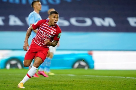 Machis abrió el camino de la clasificación (GRANADA CF) Machis abrió el camino de la clasificación (GRANADA CF)