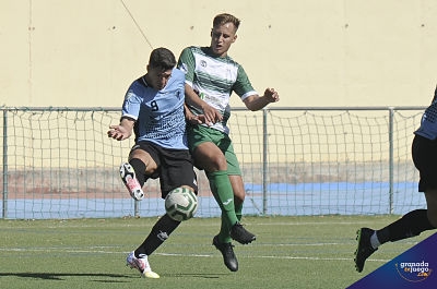 Lance del choque entre el Céltic y el Athletic Coín (JOSÉ M. BALDOMERO) Lance del choque entre el Céltic y el Athletic Coín (JOSÉ M. BALDOMERO)