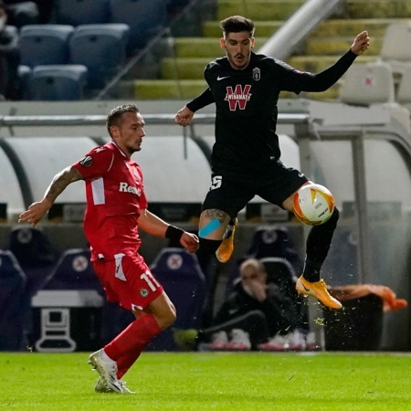 Carlos Neva, ha sido de los más destacados del Granada CF (GRANADA CF) Carlos Neva, ha sido de los más destacados del Granada CF (GRANADA CF)