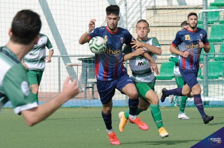 El derbi finalizó en tablas (JOSÉ M. BALDOMERO) 