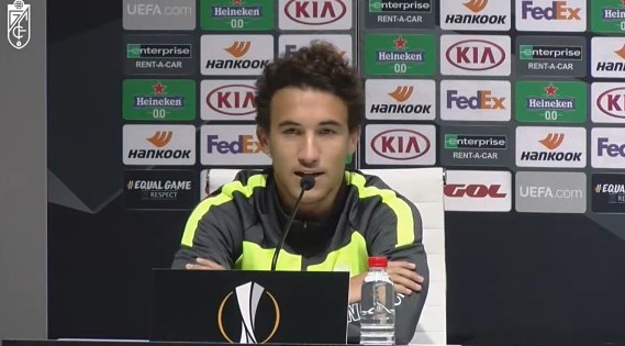 Luis Milla, durante la rueda de prensa previa al partido ante el Omonia (GCF TV)