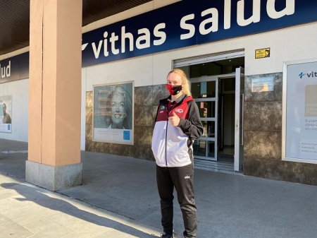 Nici Gilday tras pasar el reconocimiento médico (RACA) Nici Gilday tras pasar el reconocimiento médico (RACA)