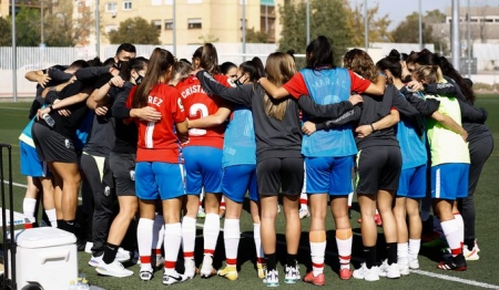 El Granada Femenino buscará recuperar la senda del triunfo en La Solana (GCF FEMENINO) El Granada Femenino buscará recuperar la senda del triunfo en La Solana (GCF FEMENINO)