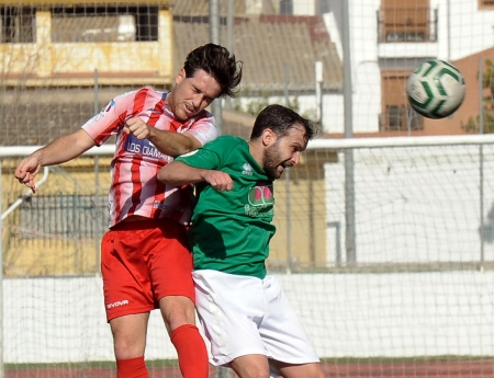 Atarfe y Arenas ya se vieron las caras en la ida y la victoria fue visitante (JOSÉ M. BALDOMERO) Atarfe y Arenas ya se vieron las caras en la ida y la victoria fue visitante (JOSÉ M. BALDOMERO)