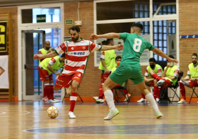 El Sima Granada demostró su buen momento ante Torremolinos (JOSÉ VELASCO)