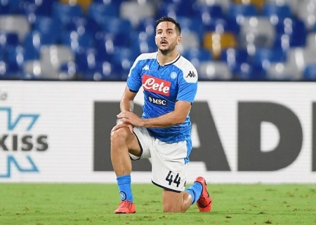 Kostas Manolas no estará con el Napoli ante el Granada en Europa League (RFBMARQUES) Kostas Manolas no estará con el Napoli ante el Granada en Europa League (RFBMARQUES)