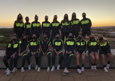 Las jugadoras del Granada Femenino, hace unos minutos en Juan Grande (GCF FEMENINO) Las jugadoras del Granada Femenino, hace unos minutos en Juan Grande (GCF FEMENINO)
