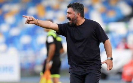 La cita frente al Granada será clave para la continuidad de Gennaro Gattuso en el banquillo napolitano (GETTY IMAGES)