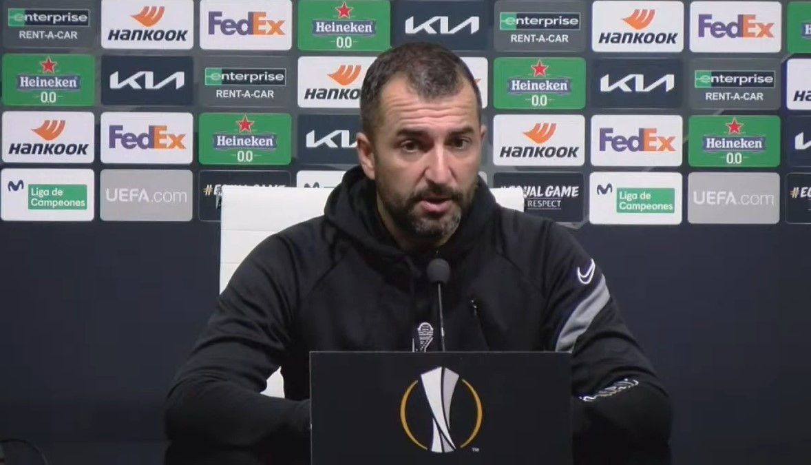 Diego Martínez, durante la comparecencia de prensa previa al partido contra el Molde (GCF TV)