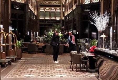 Diego Martínez brindó en el hotel por el pase a cuartos de Europa League (FRAN CALVO)