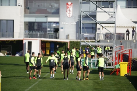 El Granada ya prepara el partido ante el Villarreal (PEPE VILLOSLADA / GCF)