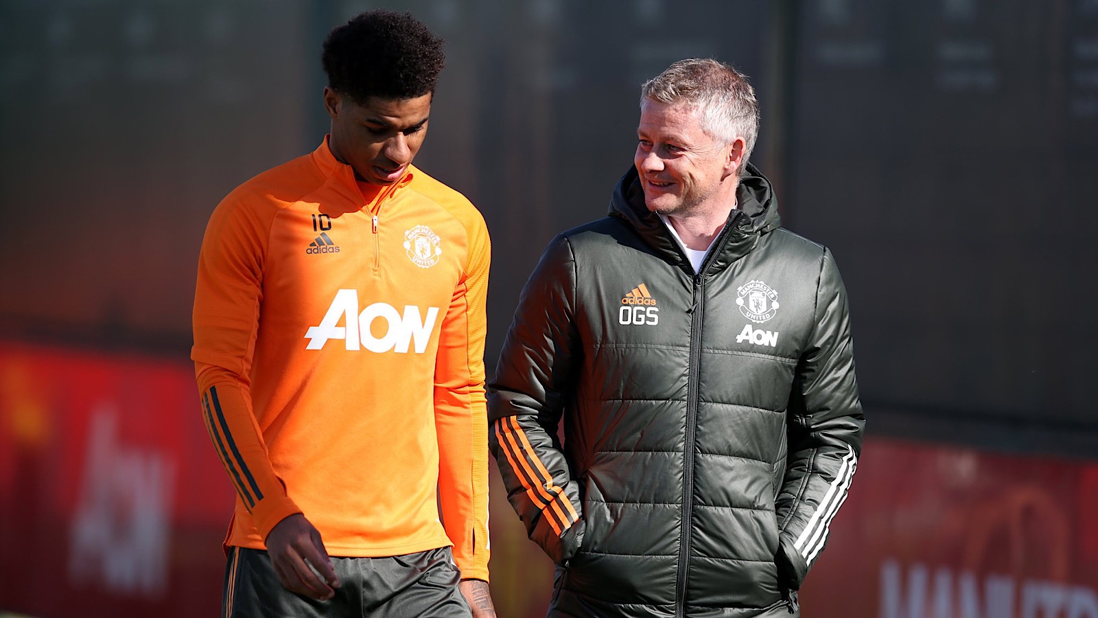 Rashford, junto a su técnico, es la principal duda que baraja el Manchester de cara al partido de mañana (MANCHESTER UNITED)
