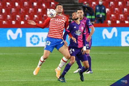 Jorge Molina, que volverá a la titularidad, durante el partido de la primera vuelta (JOSÉ M. BALDOMERO) Jorge Molina, que volverá a la titularidad, durante el partido de la primera vuelta (JOSÉ M. BALDOMERO)