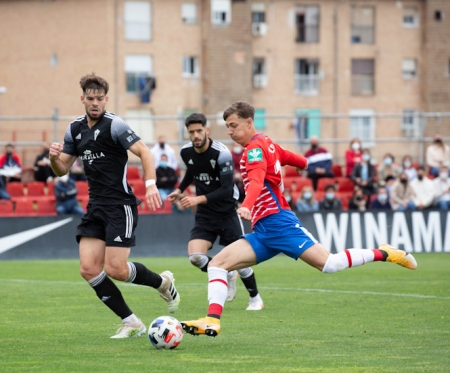 El Recreativo no pudo con el Marbella (GRANADA CF) El Recreativo no pudo con el Marbella (GRANADA CF)