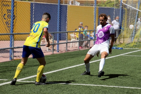 El CD Huétor Tájar rinde visita este miércoles al campo del Juventud de Torremolinos (MANU LÓPEZ) El CD Huétor Tájar rinde visita este miércoles al campo del Juventud de Torremolinos (MANU LÓPEZ)