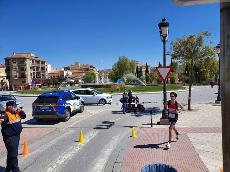 Un atleta durante la carrera (AYTO. GUADIX) Un atleta durante la carrera (AYTO. GUADIX)