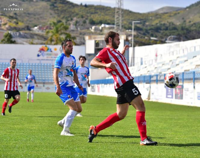 El visitante Calzado se las ve con el local Peri (SEMANARIO MUCHO DEPORTE)