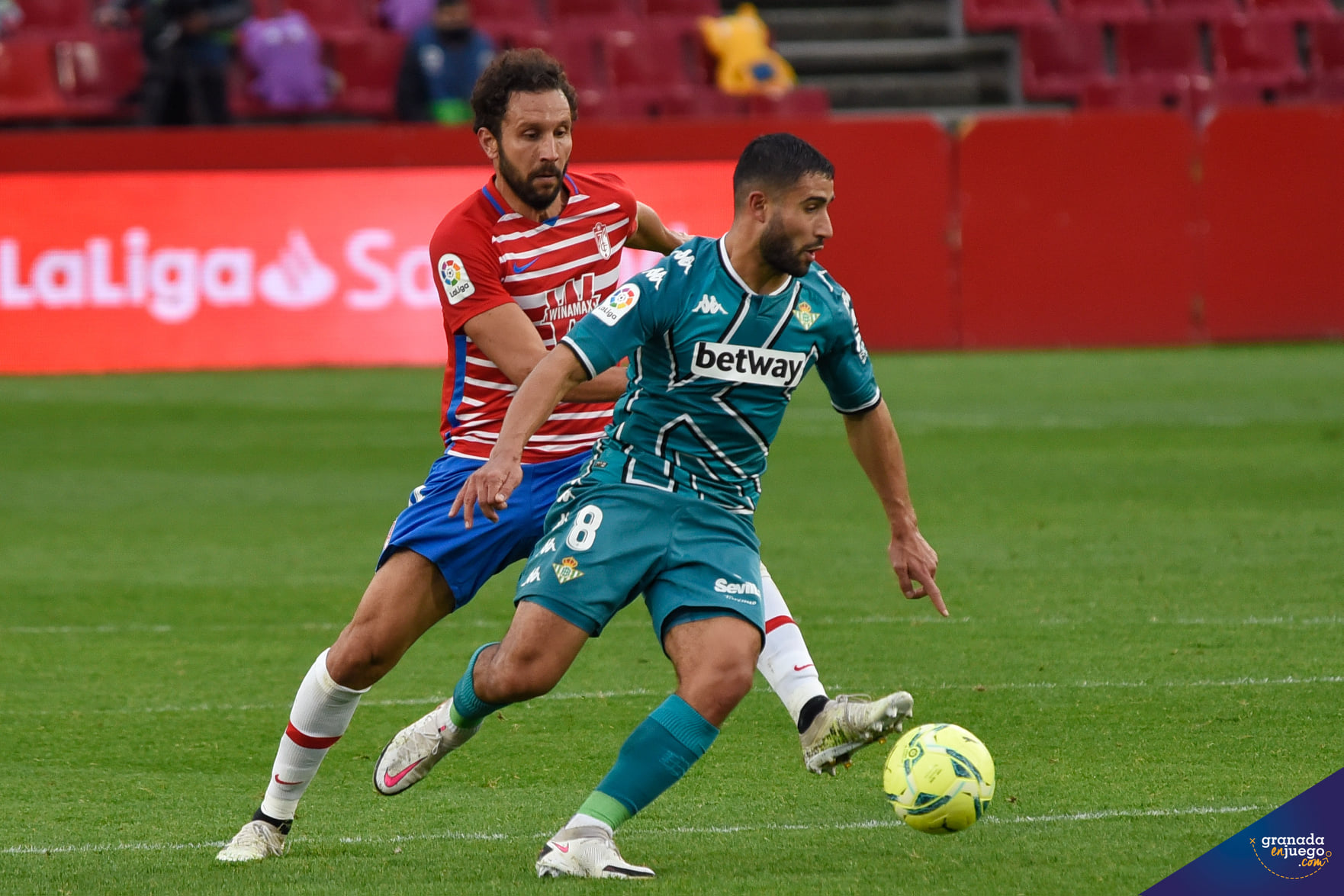 Nabil Fekir no estará presente esta noche en el derbi ante el Granada por sanción (JOSÉ M. BALDOMERO)