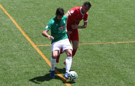 Moleón fue uno de los más destacados del Atarfe (JESÚS HURTADO) Moleón fue uno de los más destacados del Atarfe (JESÚS HURTADO)
