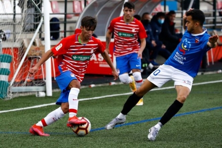 Mario González durante un partido con el Granada Juvenil (GRANADA CF) Mario González durante un partido con el Granada Juvenil (GRANADA CF)