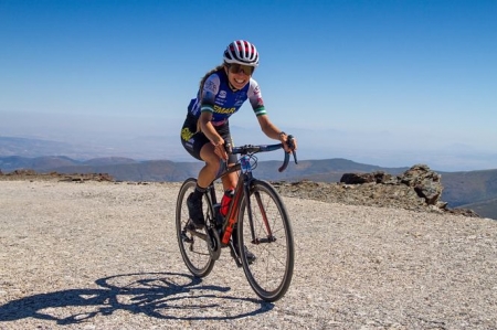 Elena Pérez en pleno esfuerzo (CETURSA) Elena Pérez en pleno esfuerzo (CETURSA)