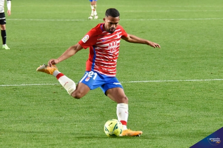 Yangel Herrera fue un pilar fundamental en el centro del campo y su baja resultará muy difícil de cubrir (JOSÉ M. BALDOMERO) Yangel Herrera fue un pilar fundamental en el centro del campo y su baja resultará muy difícil de cubrir (JOSÉ M. BALDOMERO)
