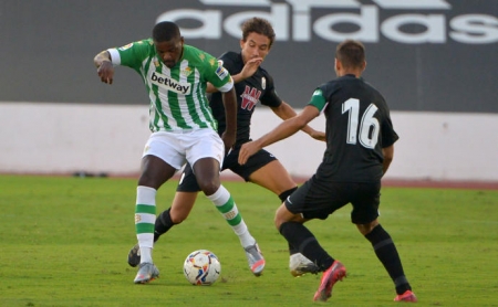 El Granada disputará un amistoso contra el Bournemouth inglés el 19 de julio (REAL BETIS BALOMPIÉ) El Granada disputará un amistoso contra el Bournemouth inglés el 19 de julio (REAL BETIS BALOMPIÉ)