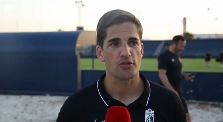 Robert Moreno, tras la victoria del Granada ante el Bournemouth (GCF TV) Robert Moreno, tras la victoria del Granada ante el Bournemouth (GCF TV)