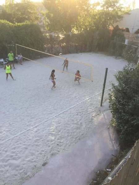 Jugadores del torneo de voley playa en Montefrío (AYTO. MONTEFRIO) Jugadores del torneo de voley playa en Montefrío (AYTO. MONTEFRIO)