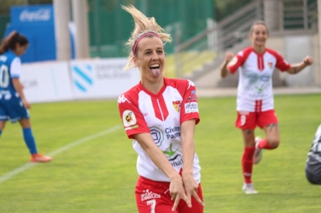 Patricia Mascaró refuerza el ataque del Granada Femenino (CD SANTA TERESA BADAJOZ) Patricia Mascaró refuerza el ataque del Granada Femenino (CD SANTA TERESA BADAJOZ)