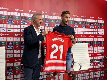 Pep Boada, junto a Rubén Rochina esta mañana en la sala de prensa del `Nuevo Los Cármenes` (JOSÉ VELASCO / GRJ) Pep Boada, junto a Rubén Rochina esta mañana en la sala de prensa del `Nuevo Los Cármenes` (JOSÉ VELASCO / GRJ)