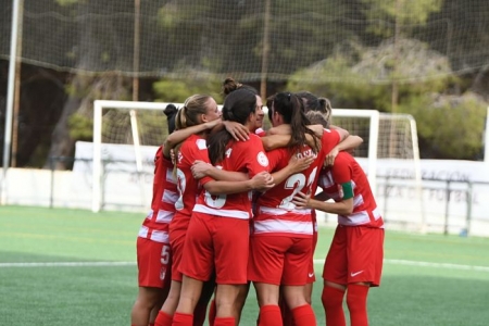 El Granada Femenino debutará en liga este sábado por la tarde en la Ciudad Deportiva (RFAF) El Granada Femenino debutará en liga este sábado por la tarde en la Ciudad Deportiva (RFAF)