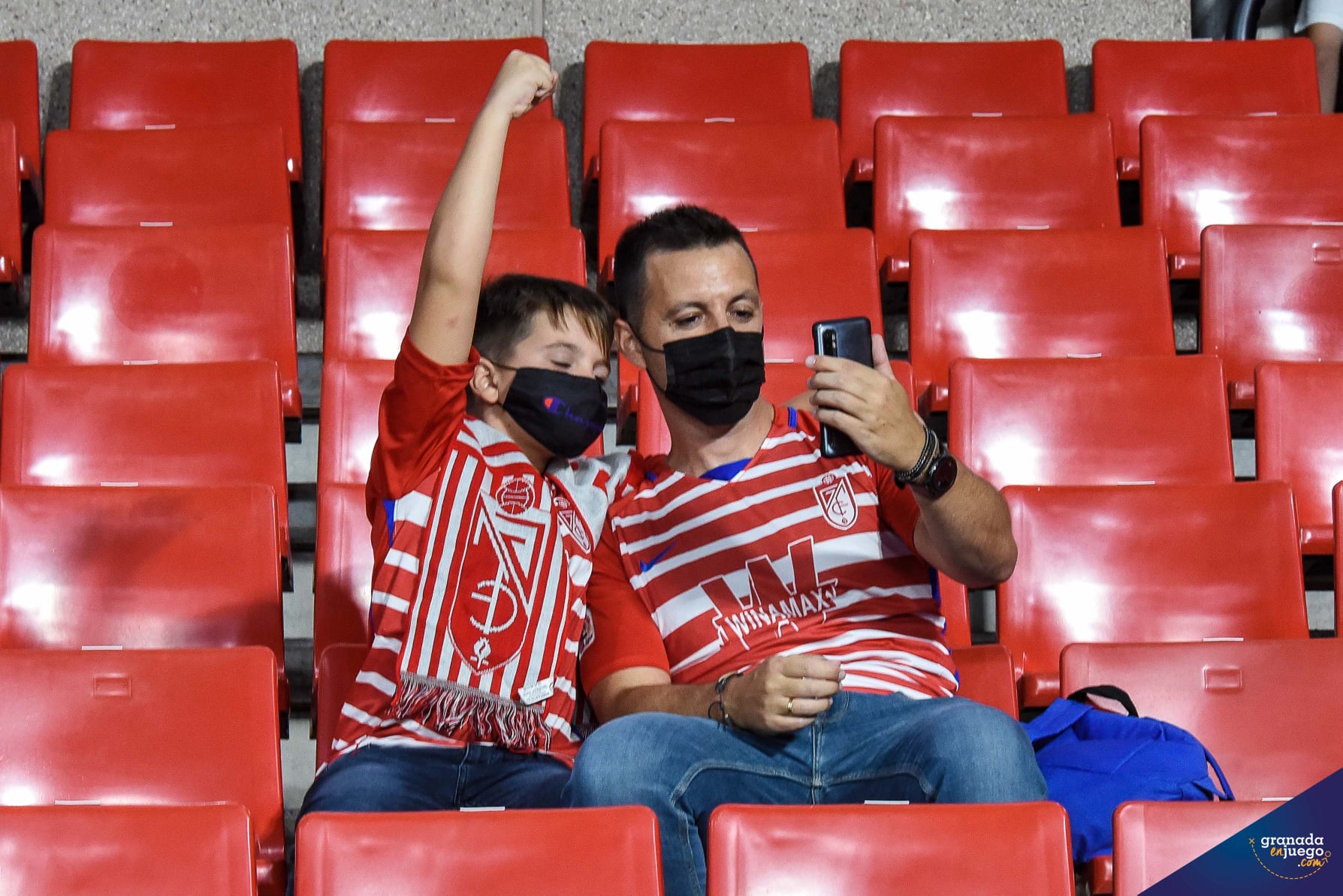 El Granada ya ha abierto el plazo de solicitudes para las entradas del duelo ante la Real Sociedad (JOSÉ M. BALDOMERO)