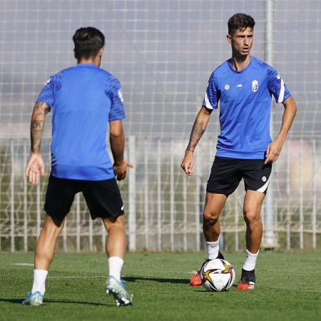 El Recreativo busca su primera victoria en Melilla (CANTERA NAZARÍ) El Recreativo busca su primera victoria en Melilla (CANTERA NAZARÍ)